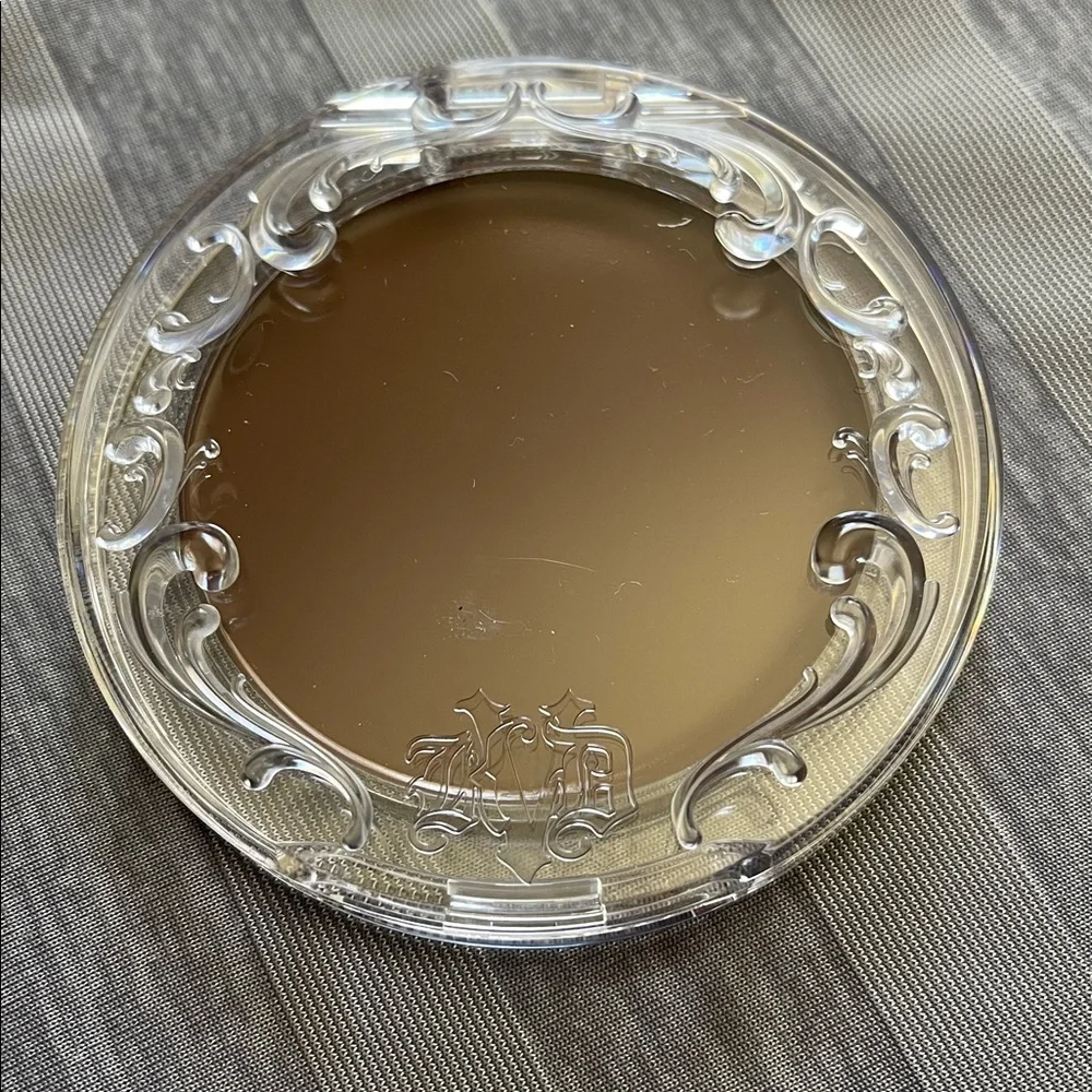 KVD Deep 096 Good Apple Foundation Balm